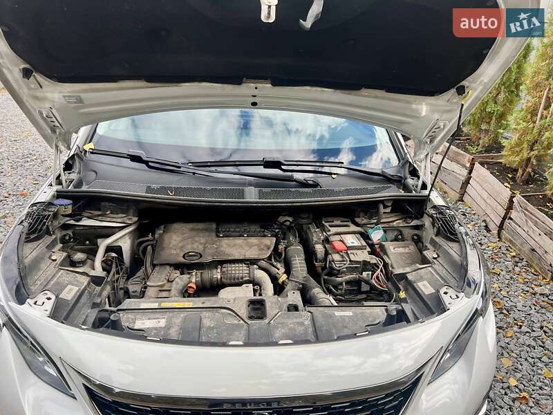 Позашляховик / Кросовер Peugeot 5008 2017 в Полтаві фото 29 Позашляховик / Кросовер Peugeot 5008 2017 в Полтаві