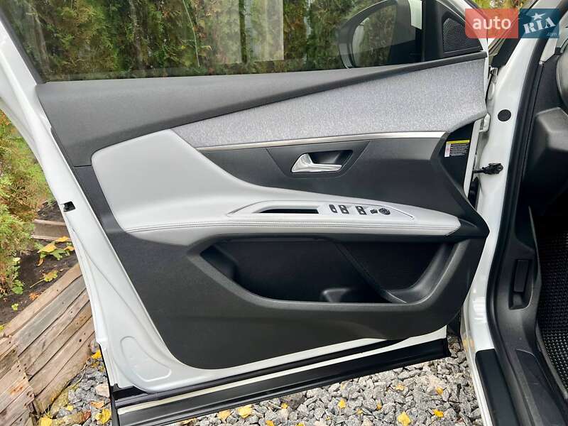 Позашляховик / Кросовер Peugeot 5008 2017 в Полтаві фото 38 Позашляховик / Кросовер Peugeot 5008 2017 в Полтаві