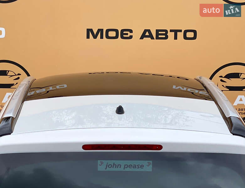 Микровэн Peugeot 5008 2013 в Ровно
