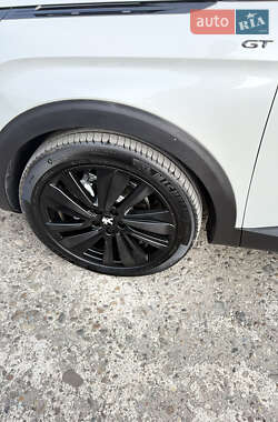 Внедорожник / Кроссовер Peugeot 5008 2022 в 