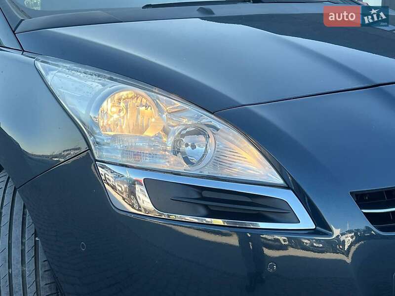 Микровэн Peugeot 5008 2012 в Львове фото 13 Микровэн Peugeot 5008 2012 в Львове