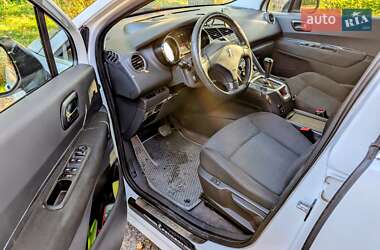 Микровэн Peugeot 5008 2010 в 