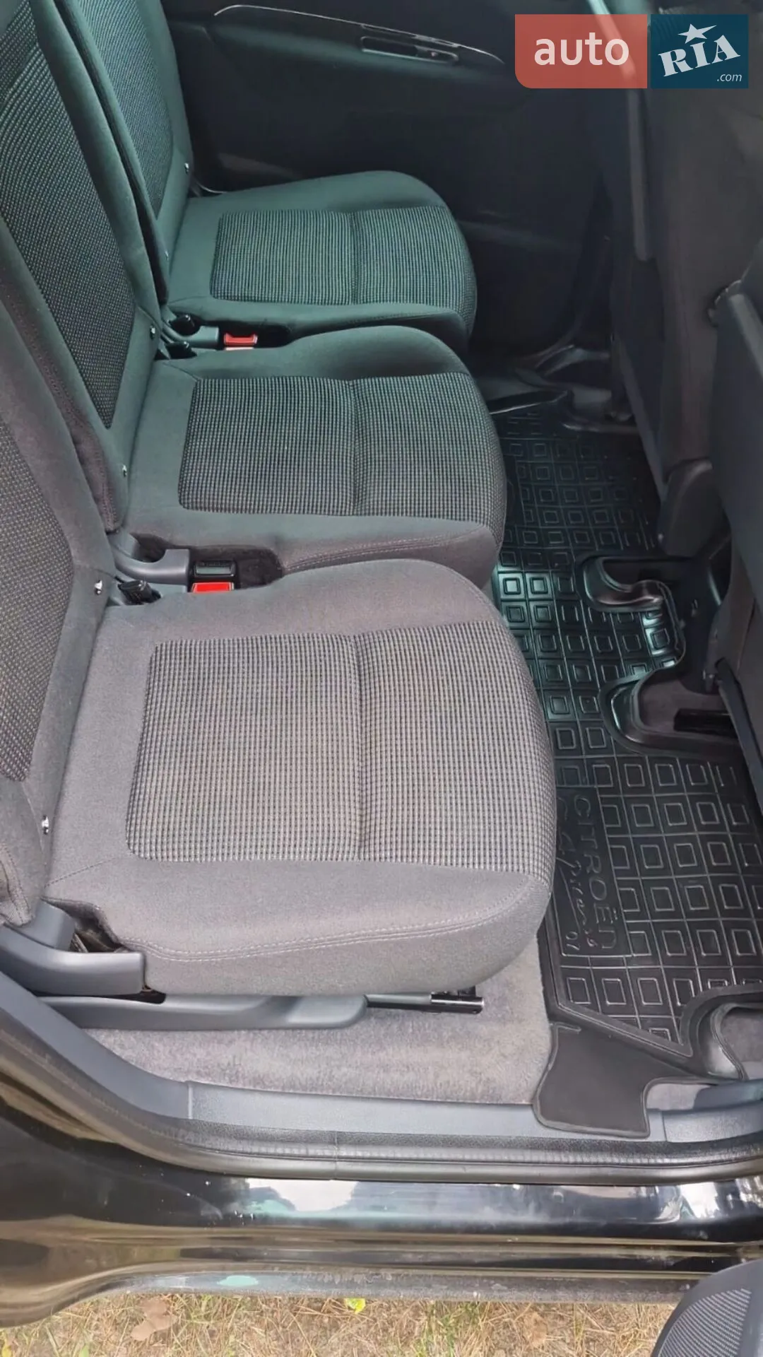2012 Peugeot 5008 - мініатюра 18