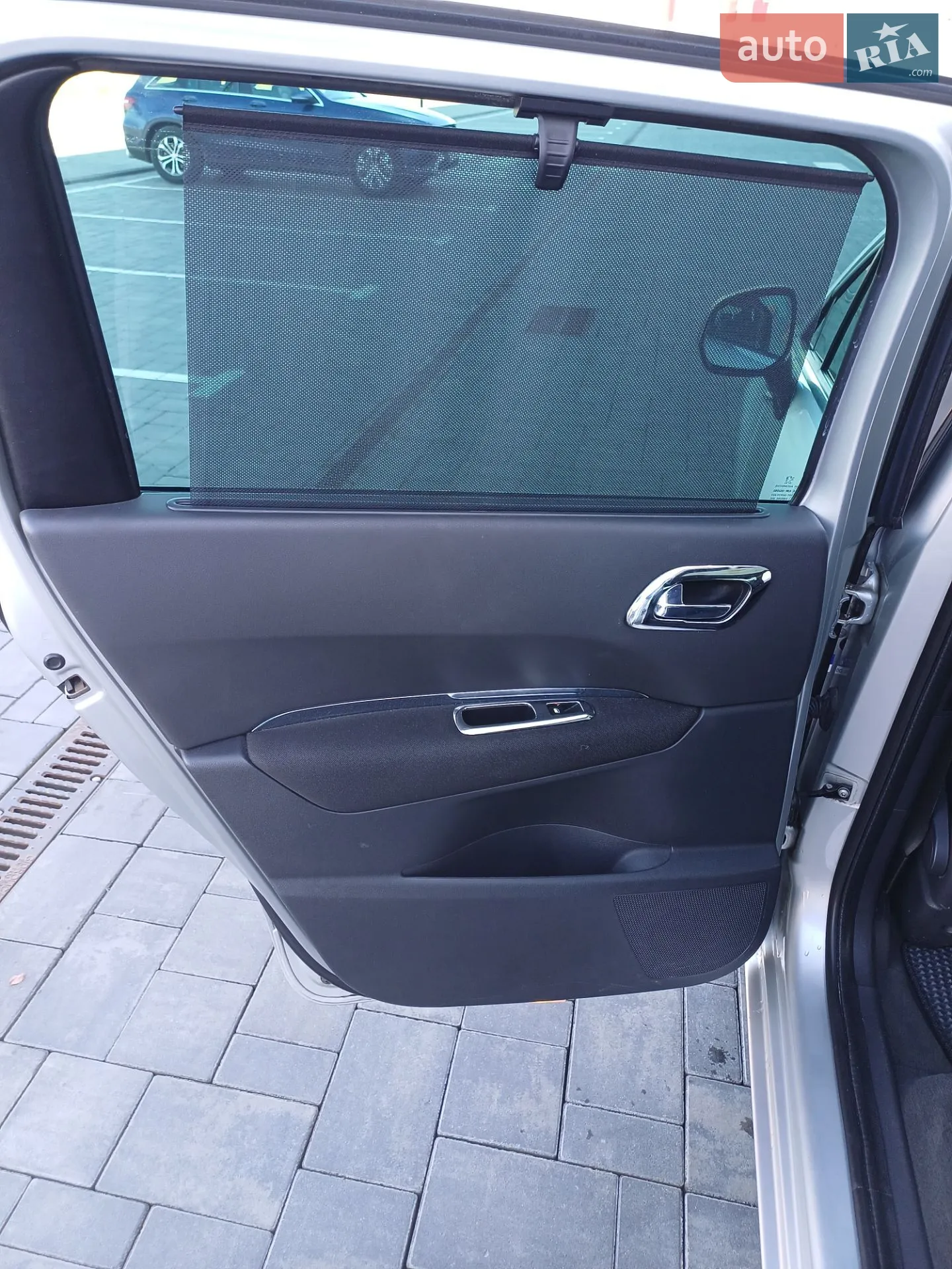 2010 Peugeot 5008 - мініатюра 19