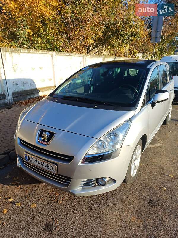 Мікровен Peugeot 5008 2010 в Луцьку