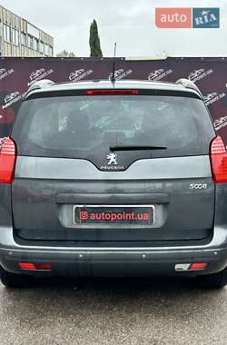 Микровэн Peugeot 5008 2013 в 