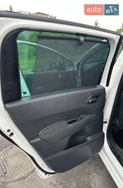 Микровэн Peugeot 5008 2011 в 