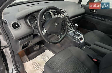 Мікровен Peugeot 5008 2011 в  фото 4 Мікровен Peugeot 5008 2011 в