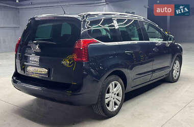 Микровэн Peugeot 5008 2014 в 