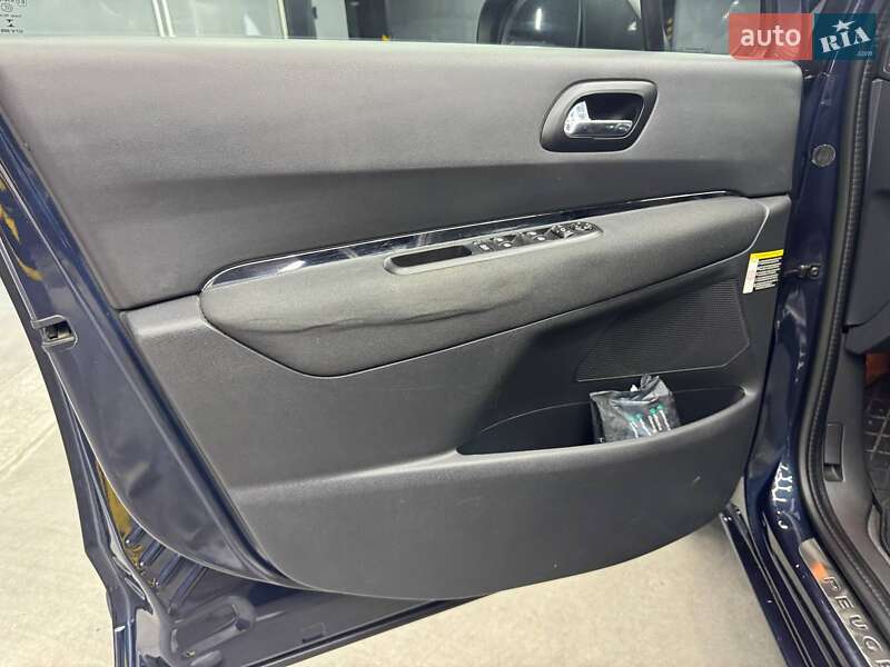 Микровэн Peugeot 5008 2014 в Черновцах фото 12 Микровэн Peugeot 5008 2014 в Черновцах