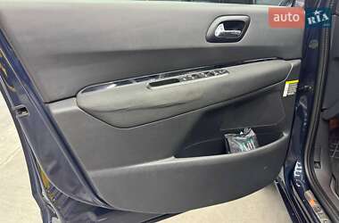 Микровэн Peugeot 5008 2014 в 