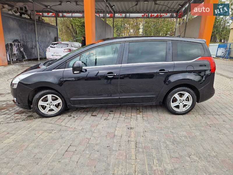 Мікровен Peugeot 5008 2010 в Хмельницькому