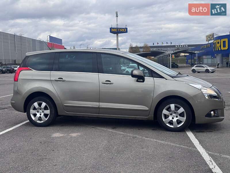 Микровэн Peugeot 5008 2010 в Ровно фото 14 Микровэн Peugeot 5008 2010 в Ровно