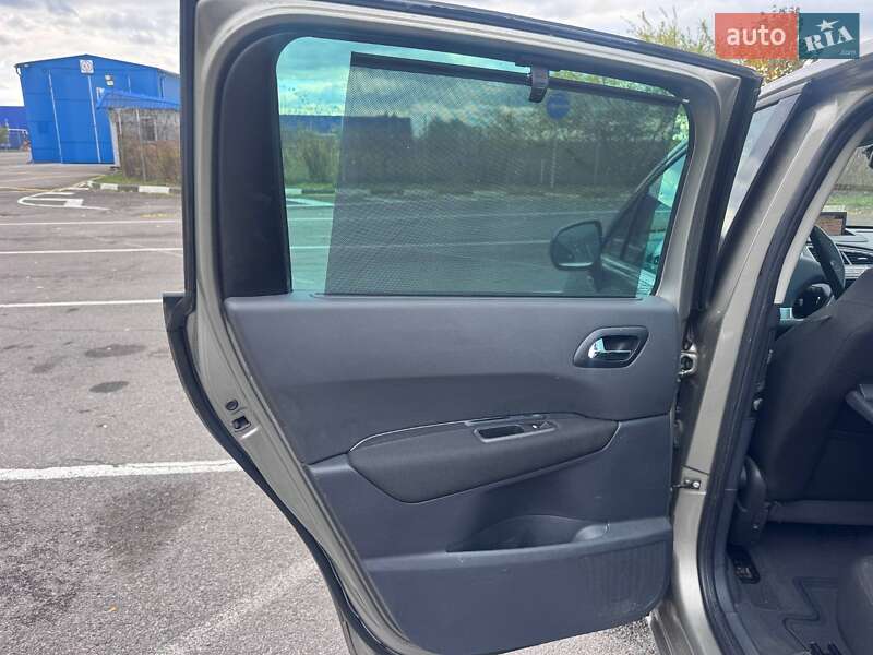 Микровэн Peugeot 5008 2010 в Ровно фото 32 Микровэн Peugeot 5008 2010 в Ровно