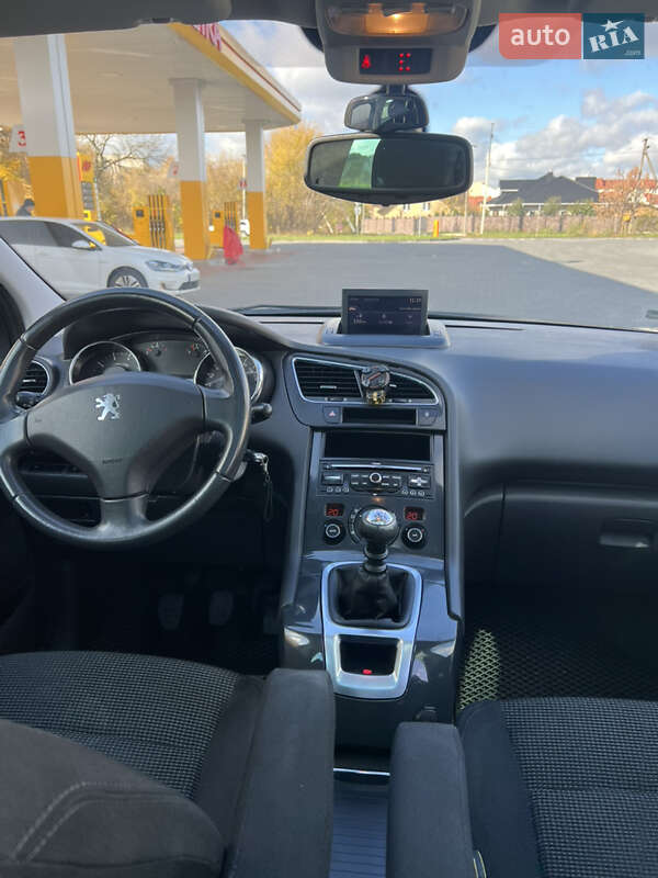 Микровэн Peugeot 5008 2009 в Луцке фото 15 Микровэн Peugeot 5008 2009 в Луцке
