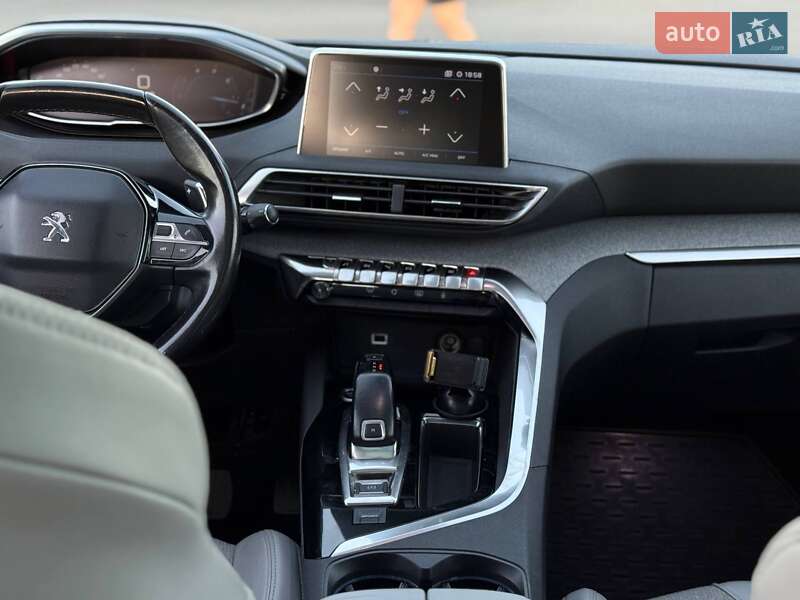 Внедорожник / Кроссовер Peugeot 5008 2017 в Кривом Роге фото 41 Внедорожник / Кроссовер Peugeot 5008 2017 в Кривом Роге