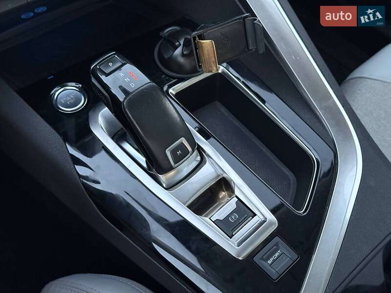 Внедорожник / Кроссовер Peugeot 5008 2017 в Кривом Роге фото 54 Внедорожник / Кроссовер Peugeot 5008 2017 в Кривом Роге