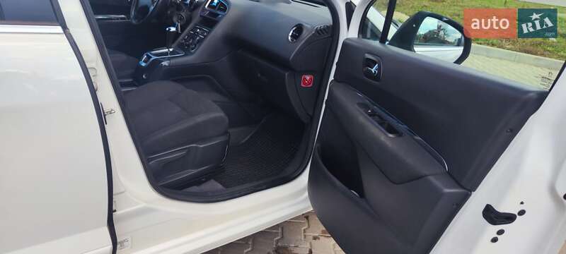 Мікровен Peugeot 5008 2014 в Коломиї