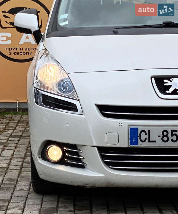 Микровэн Peugeot 5008 2013 в Ровно фото 4 Микровэн Peugeot 5008 2013 в Ровно