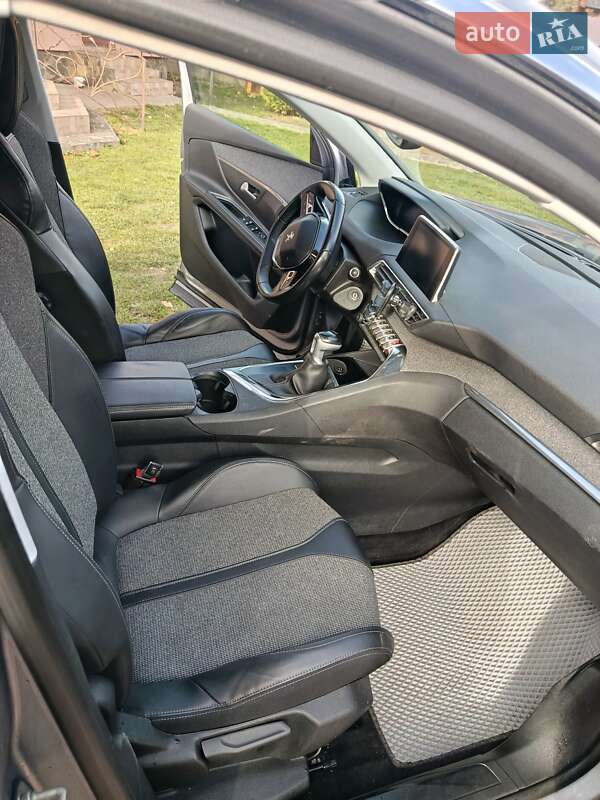 Внедорожник / Кроссовер Peugeot 5008 2017 в Бродах фото 20 Внедорожник / Кроссовер Peugeot 5008 2017 в Бродах