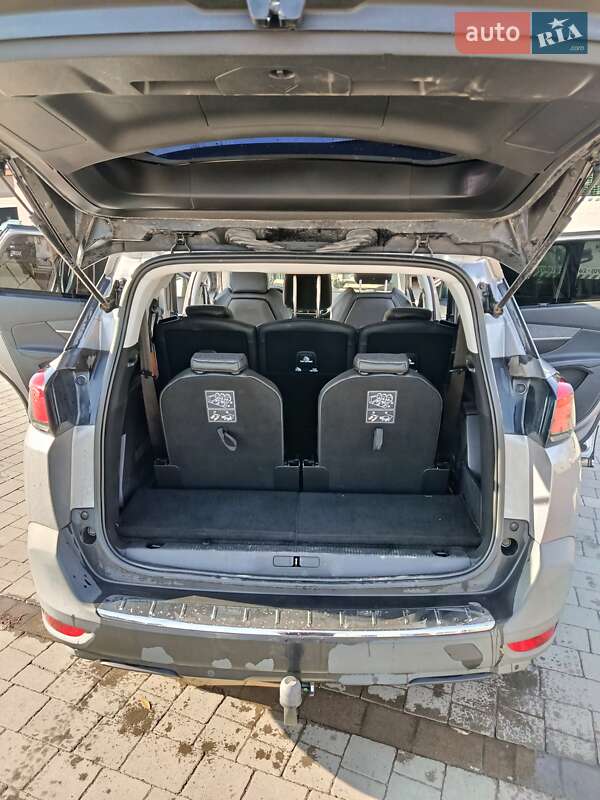 Внедорожник / Кроссовер Peugeot 5008 2017 в Бродах фото 15 Внедорожник / Кроссовер Peugeot 5008 2017 в Бродах
