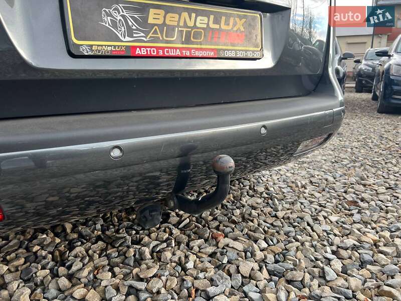 Микровэн Peugeot 5008 2015 в Коломые