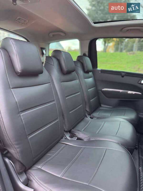 Микровэн Peugeot 5008 2010 в Луцке фото 10 Микровэн Peugeot 5008 2010 в Луцке
