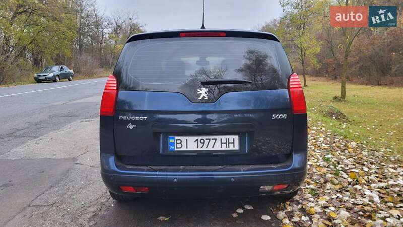 Микровэн Peugeot 5008 2009 в Миргороде