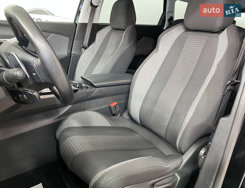 Внедорожник / Кроссовер Peugeot 5008 2020 в Львове фото 7 Внедорожник / Кроссовер Peugeot 5008 2020 в Львове