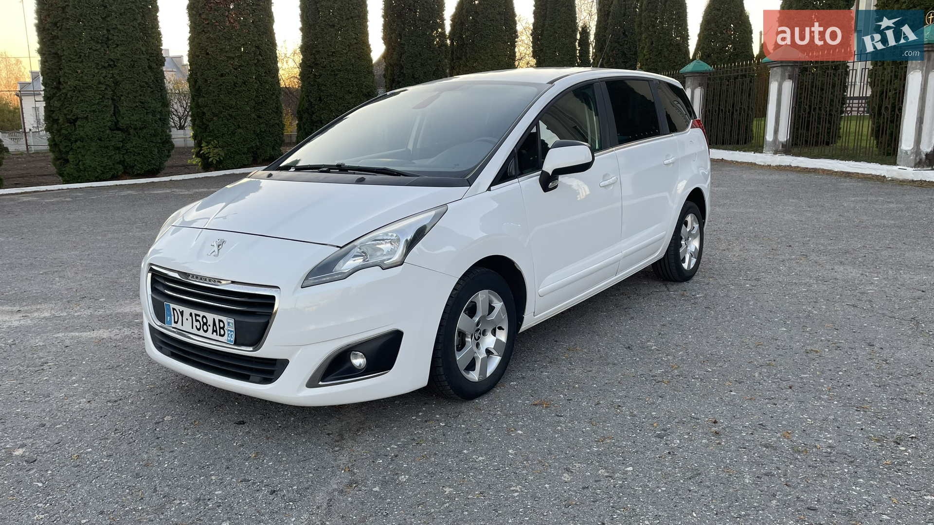 2015 Peugeot 5008 - мініатюра 2