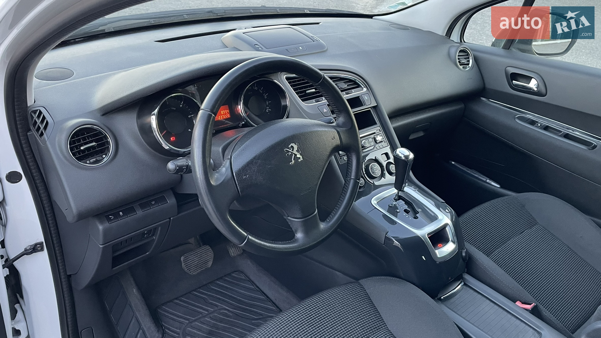 2015 Peugeot 5008 - мініатюра 21