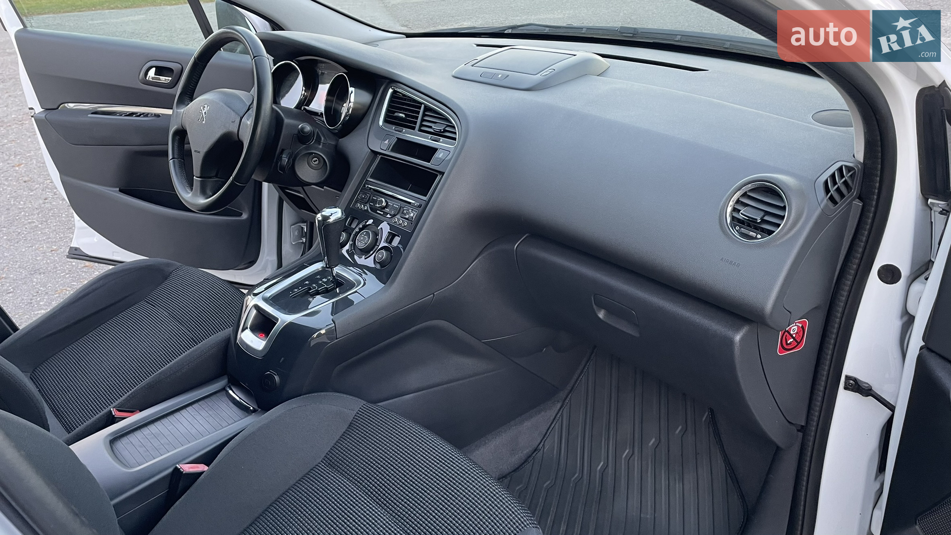 2015 Peugeot 5008 - мініатюра 22