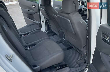 Микровэн Peugeot 5008 2015 в Дубно