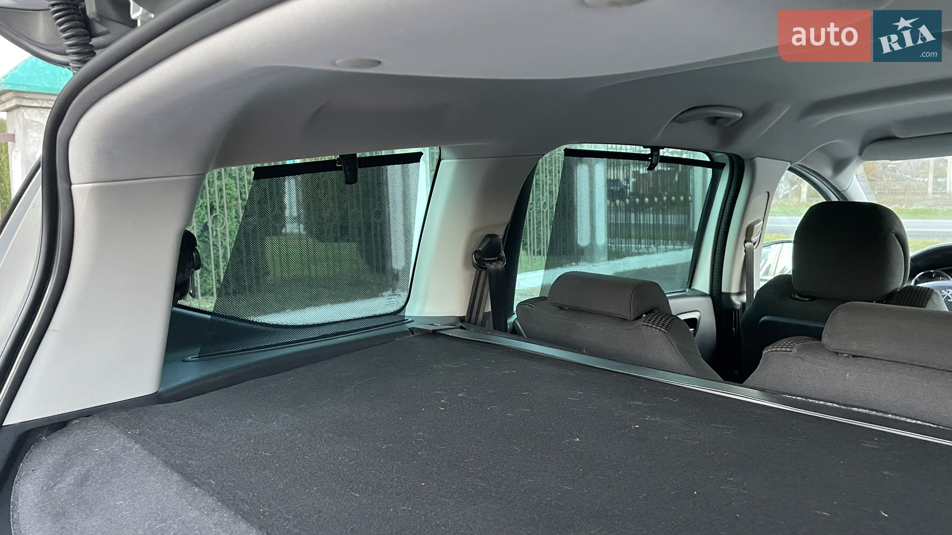 2015 Peugeot 5008 - мініатюра 28