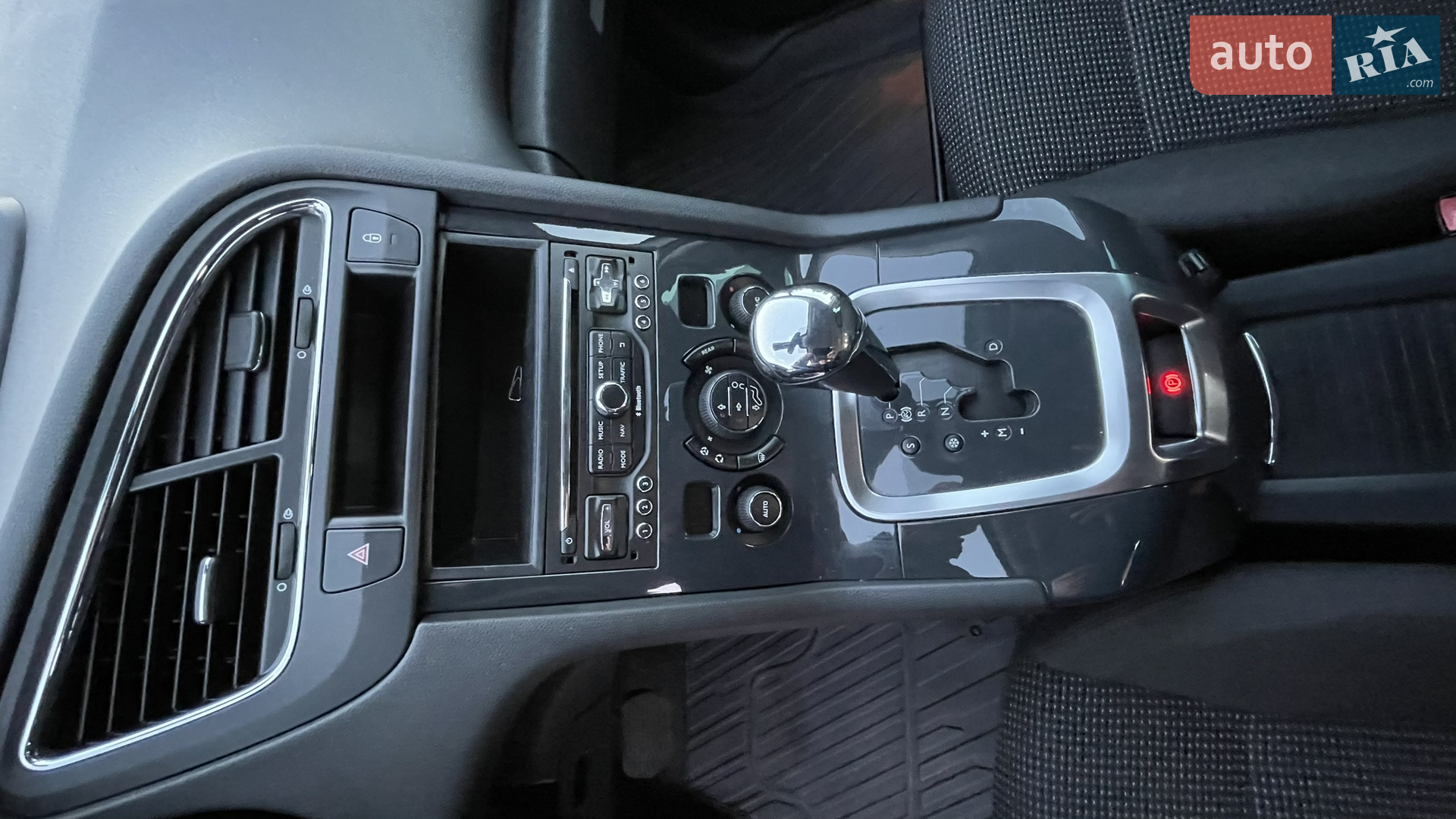 2015 Peugeot 5008 - мініатюра 35