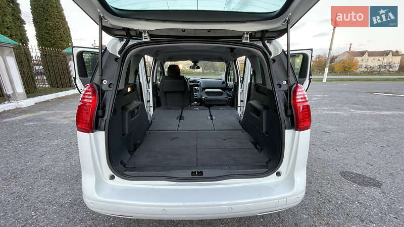 Микровэн Peugeot 5008 2015 в Дубно фото 22 Микровэн Peugeot 5008 2015 в Дубно