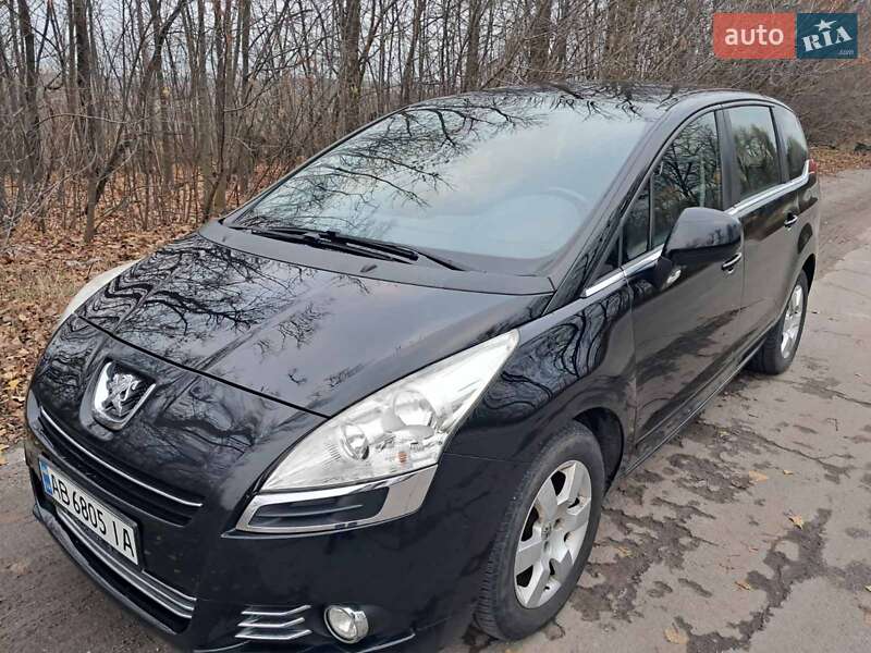 Мікровен Peugeot 5008 2011 в Козятині