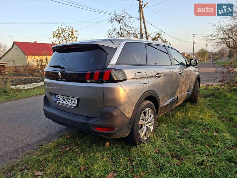 Позашляховик / Кросовер Peugeot 5008 2019 в Львові