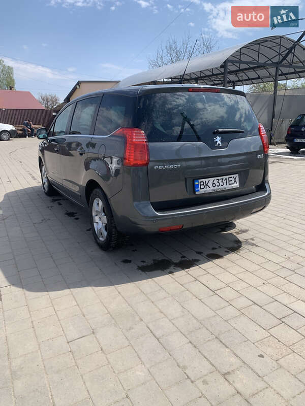 Микровэн Peugeot 5008 2010 в Ровно фото 5 Микровэн Peugeot 5008 2010 в Ровно