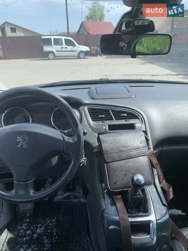 Микровэн Peugeot 5008 2010 в Ровно фото 12 Микровэн Peugeot 5008 2010 в Ровно