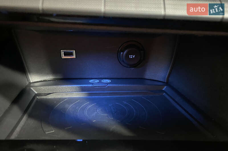 Внедорожник / Кроссовер Peugeot 5008 2020 в Львове фото 28 Внедорожник / Кроссовер Peugeot 5008 2020 в Львове