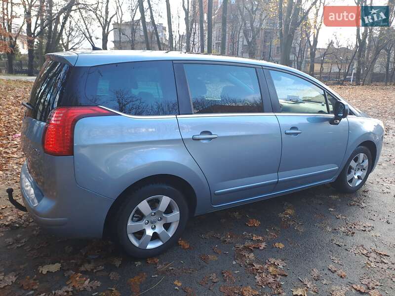 Микровэн Peugeot 5008 2010 в Львове фото 5 Микровэн Peugeot 5008 2010 в Львове