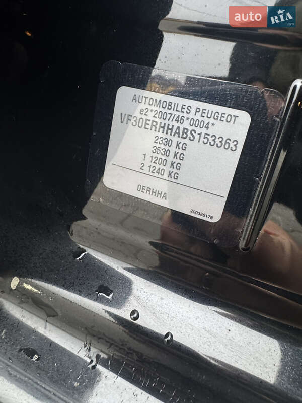 Микровэн Peugeot 5008 2011 в Луцке