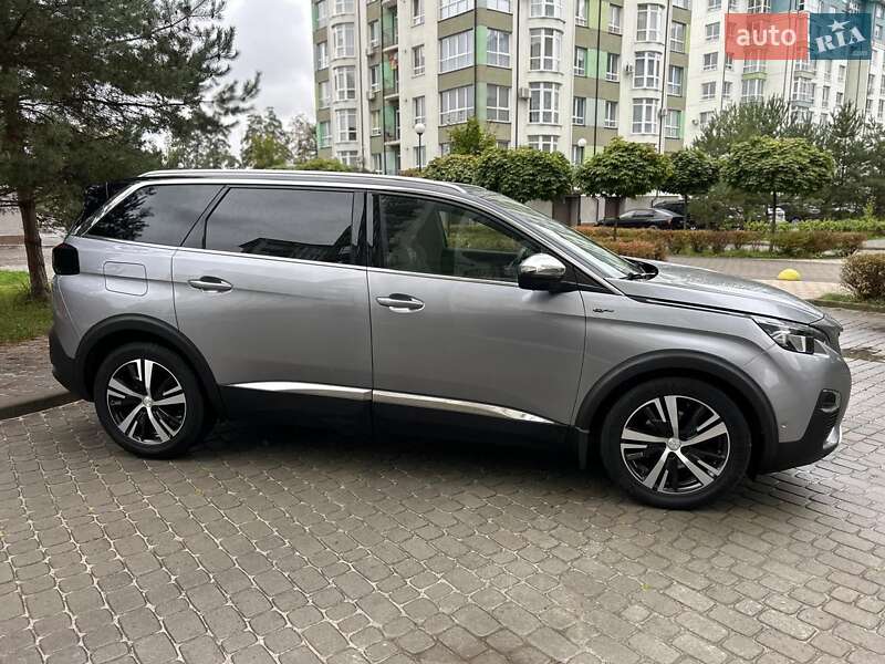 Внедорожник / Кроссовер Peugeot 5008 2019 в Ивано-Франковске