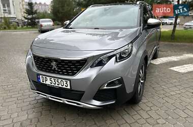 Внедорожник / Кроссовер Peugeot 5008 2019 в Ивано-Франковске