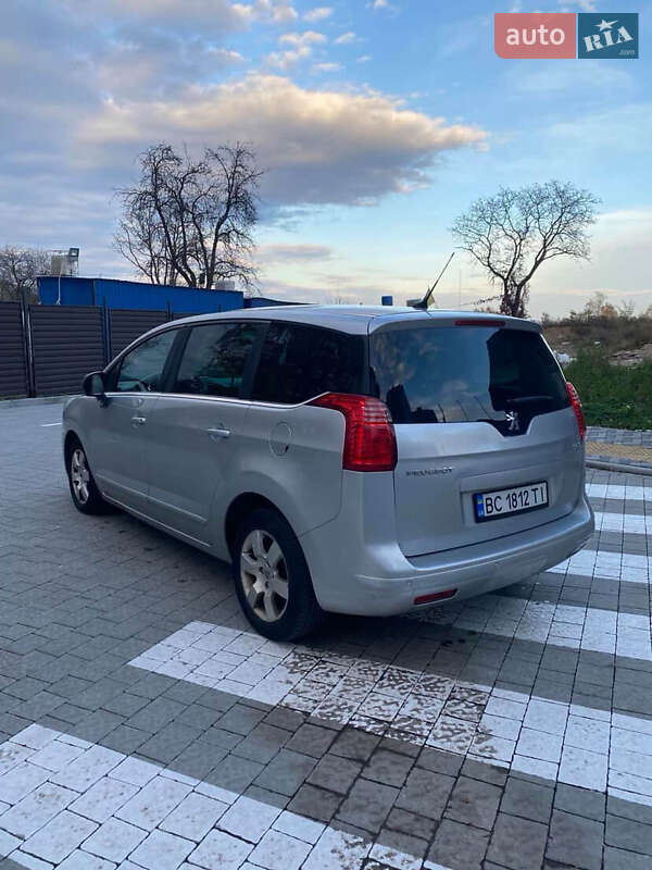 Микровэн Peugeot 5008 2011 в Львове фото 4 Микровэн Peugeot 5008 2011 в Львове