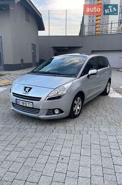 Мікровен Peugeot 5008 2011 в Львові