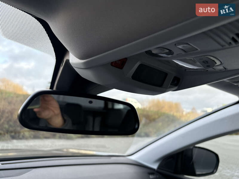 Внедорожник / Кроссовер Peugeot 5008 2020 в Львове фото 44 Внедорожник / Кроссовер Peugeot 5008 2020 в Львове