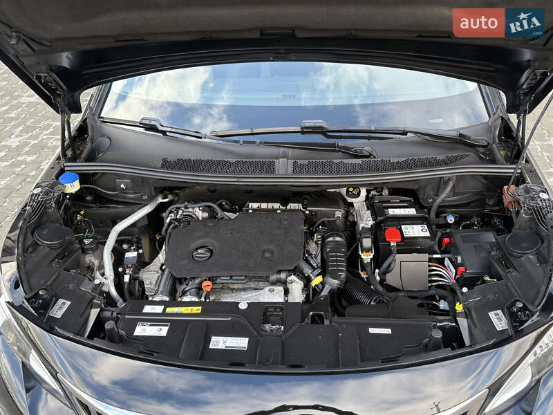 Внедорожник / Кроссовер Peugeot 5008 2020 в Львове фото 79 Внедорожник / Кроссовер Peugeot 5008 2020 в Львове