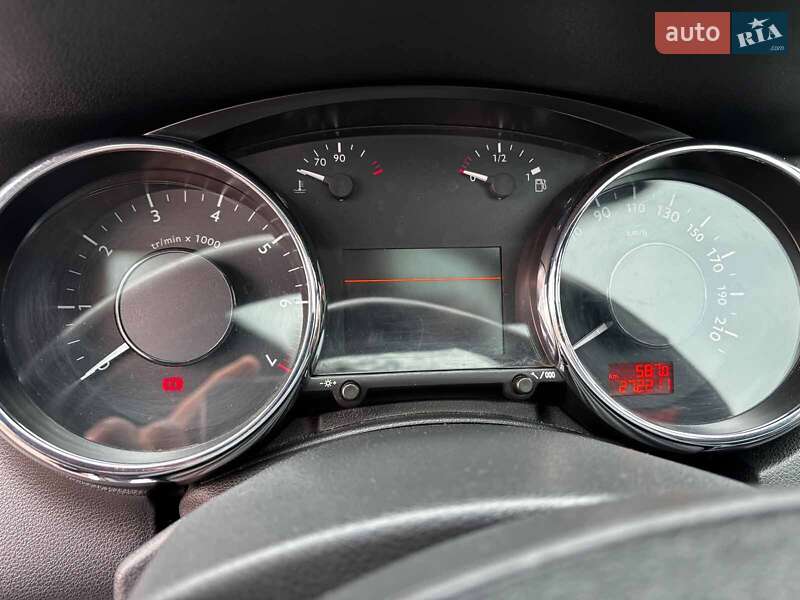 Микровэн Peugeot 5008 2010 в Запорожье фото 22 Микровэн Peugeot 5008 2010 в Запорожье